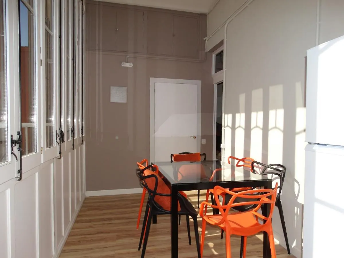Feel At Sants Apartments Barcelona 0*,