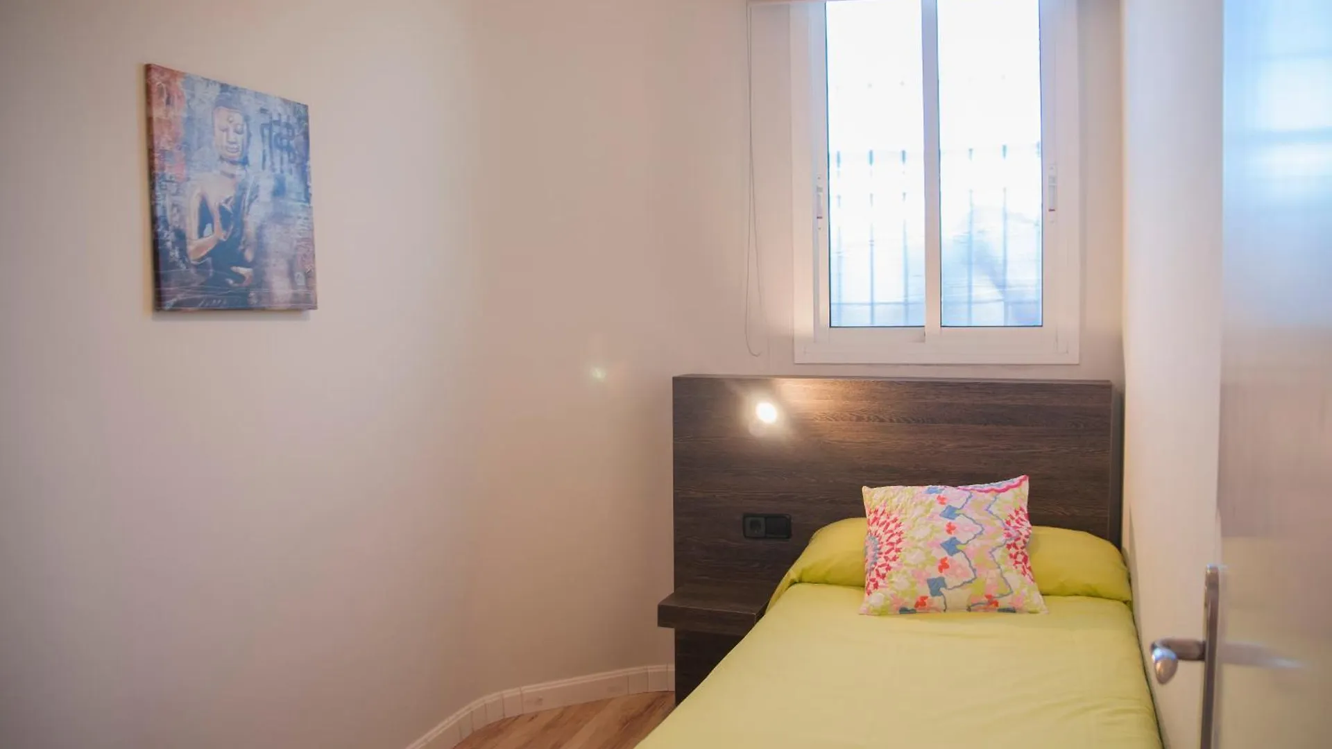 Feel At Sants Apartments Barcelona Spain
